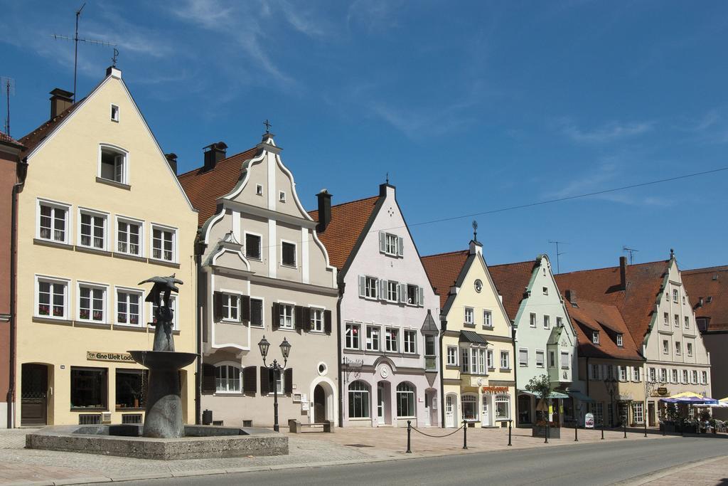Hotel Zum Schloessle Finningen ภายนอก รูปภาพ