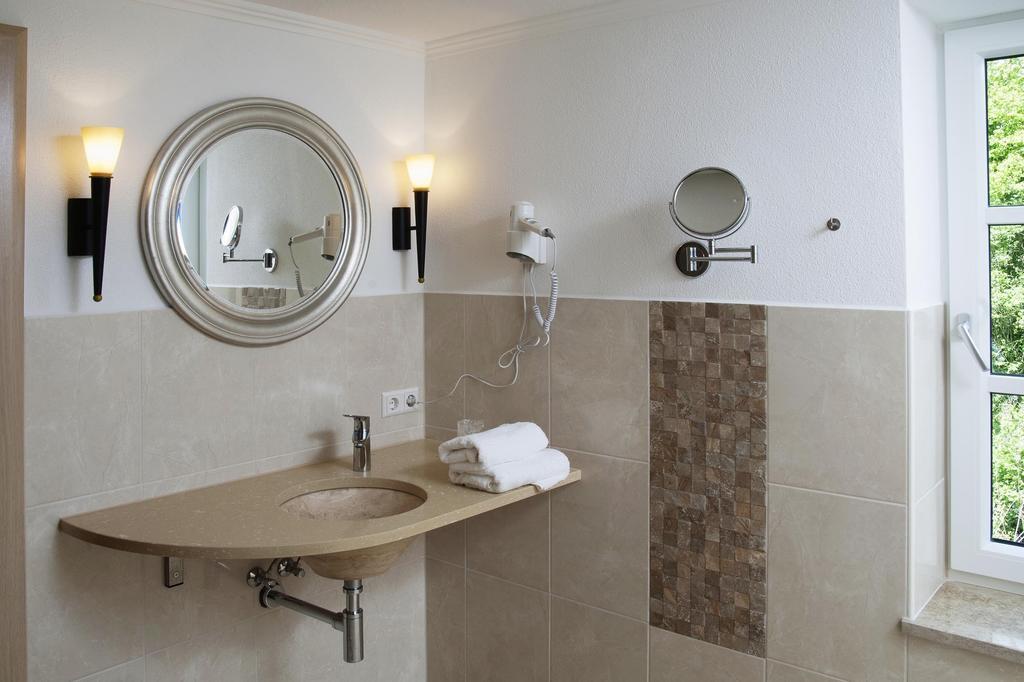 Hotel Zum Schloessle Finningen ห้อง รูปภาพ