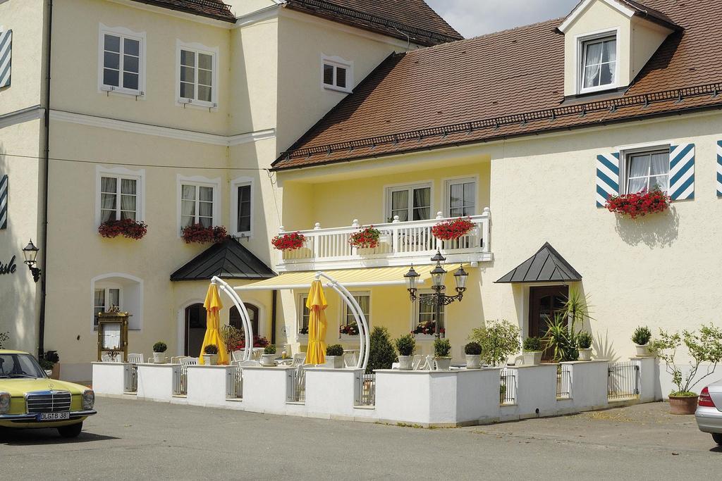 Hotel Zum Schloessle Finningen ภายนอก รูปภาพ