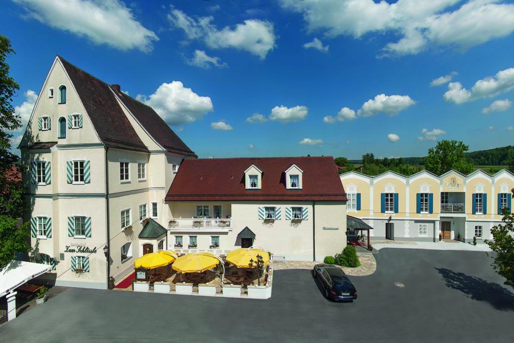 Hotel Zum Schloessle Finningen ภายนอก รูปภาพ